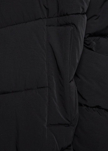 Черная зимняя куртка Calvin Klein