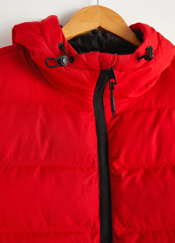 Червона демісезонна куртка LC Waikiki
