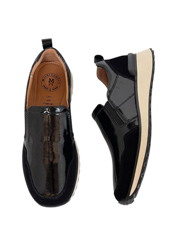 Черные слипоны Meego лаковые, с белой подошвой однотонные