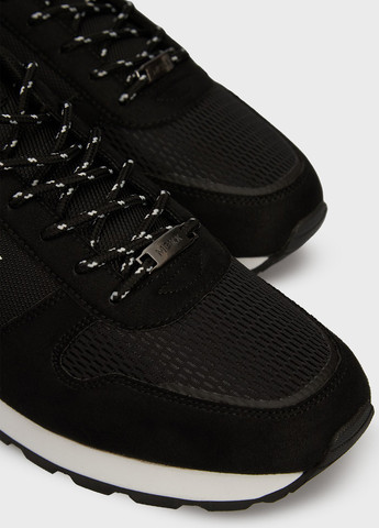 Чорні всесезон кросівки Mexx