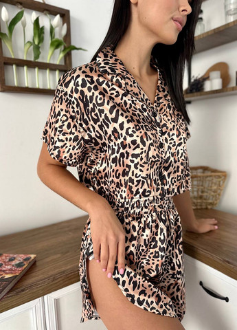 Бежевая всесезон пижама (топ, шорты) топ + шорты NOVA VEGA