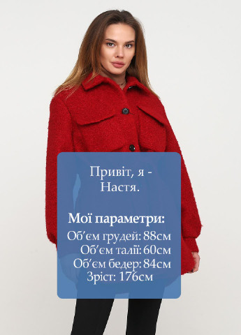 Красное демисезонное Пальто однобортное DANNA