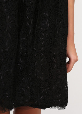 Черное коктейльное платье клеш Iska однотонное