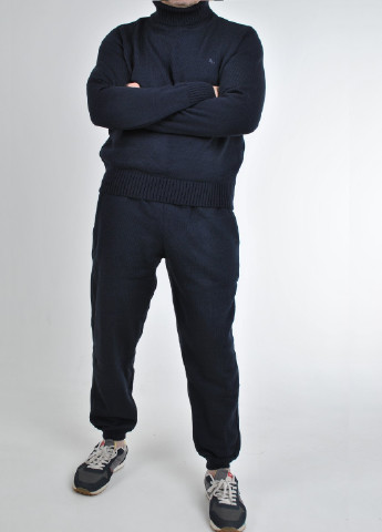 Темно-синий зимний вязаный костюм Berta Lucci