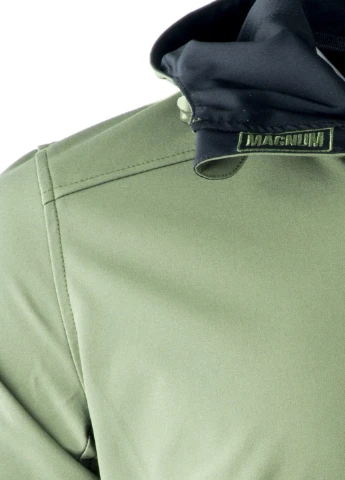 Зеленая демисезонная куртка Magnum