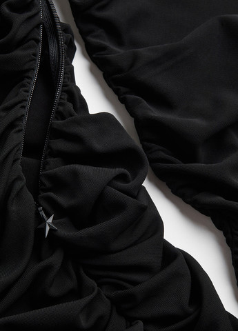 Черное коктейльное, вечернее, кэжуал платье силуэтная H&M х Mugler однотонное