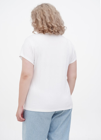Белая летняя футболка Ambria