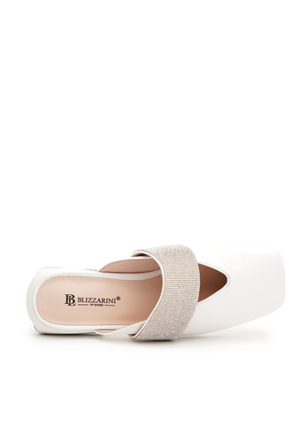 Белые сабо Blizzarini на низком каблуке со стразами