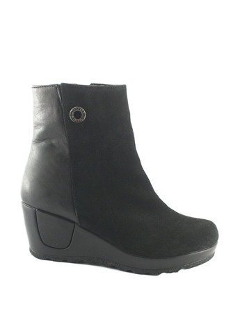 Осенние ботинки Mila из натуральной замши