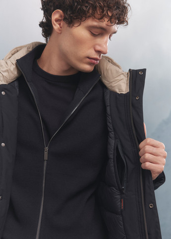 Темно-синя зимня куртка Springfield