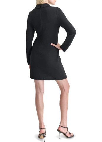Черное кэжуал платье на запах DKNY с логотипом