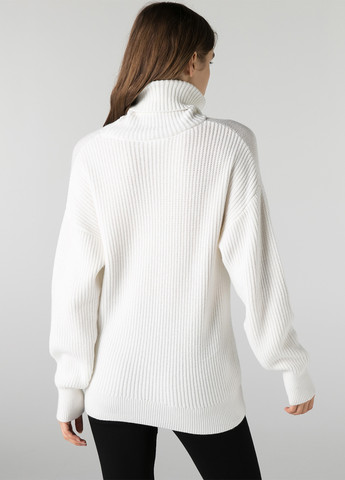 Белый демисезонный свитер Lacoste