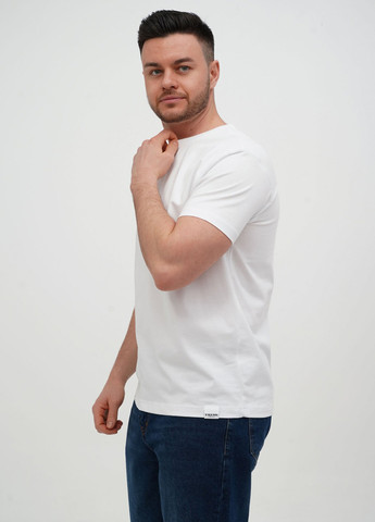 Белая футболка Trend Collection