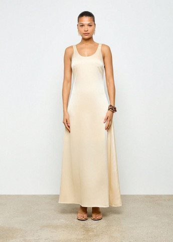 Кремовое кэжуал платье платье-майка SHEIN однотонное