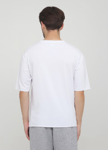 Біла футболка з довгим рукавом Трикомир