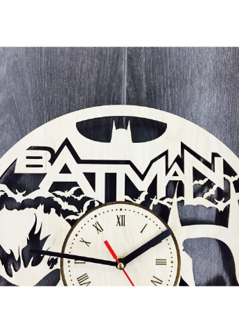 Бесшумные настенные часы «Batman» 7Arts (253566476)
