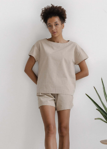 Бежевая всесезон пижама женская с шортами almond (xs) футболка + шорты Leglo