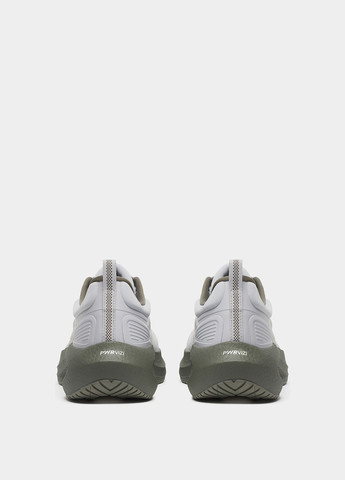 Белые всесезонные кроссовки Saucony SURGE 3