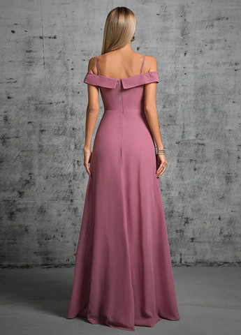 Світло-рожева вечірня сукня з відкритими плечима SHEIN однотонна