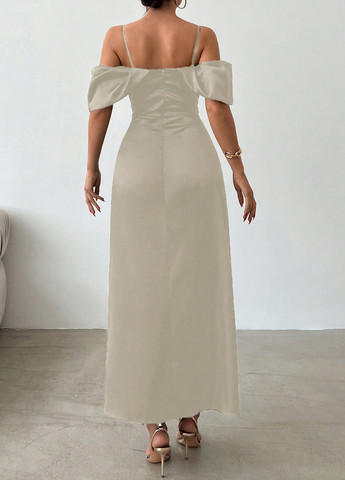 Сіро-бежева вечірня сукня з відкритими плечима SHEIN однотонна