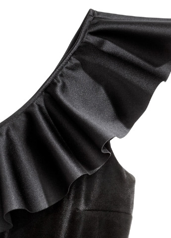 Черное коктейльное платье футляр, на одно плечо H&M однотонное