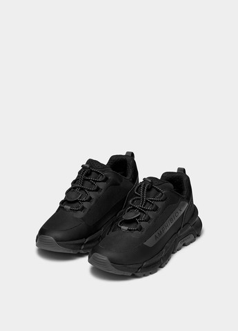 Черные демисезонные кроссовки Geox