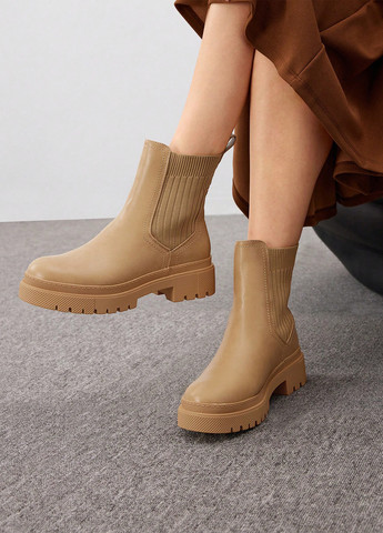 Осенние ботильоны челси SHEIN на тракторной подошве из искусственной кожи