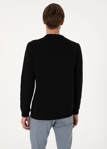 Черный свитшот Pierre Cardin однотонный без декора (366422661)