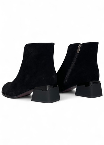 Осенние ботинки Anna Lucci из натуральной замши