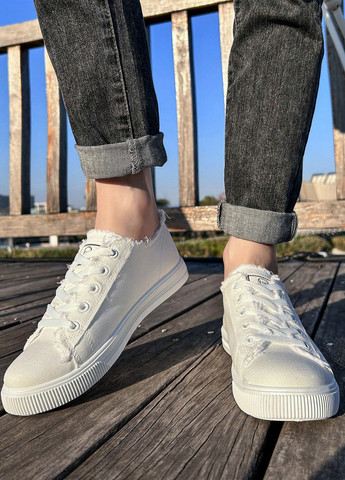 Айвори кроссовки SHEIN