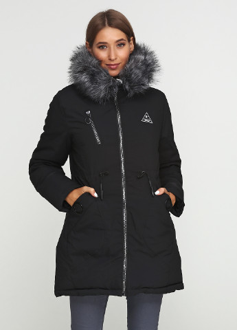 Черная зимняя куртка Dorlige