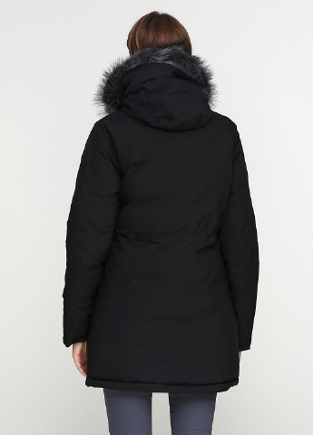 Черная зимняя куртка Dorlige