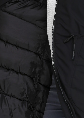 Чорна зимня куртка Dorlige
