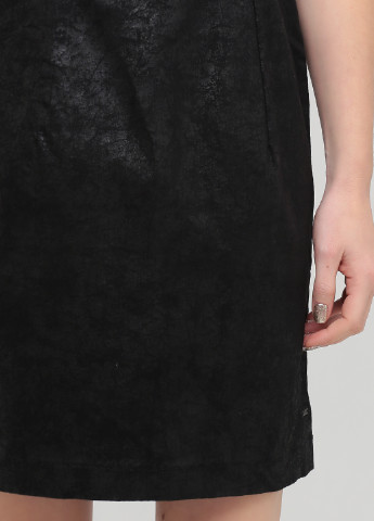 Черное коктейльное платье бандо Lee с абстрактным узором