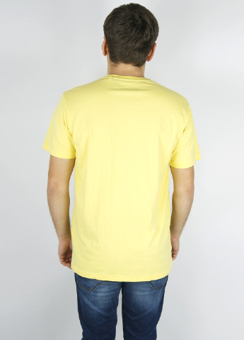 Желтая футболка The People Rep