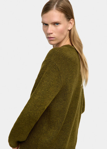 Оливковый (хаки) демисезонный свитер Parfois