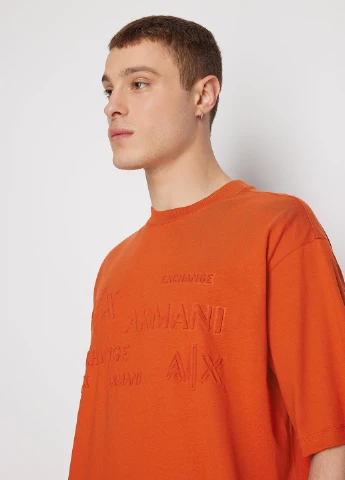 Оранжевая футболка Armani Exchange