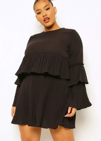 Черное платье Boohoo