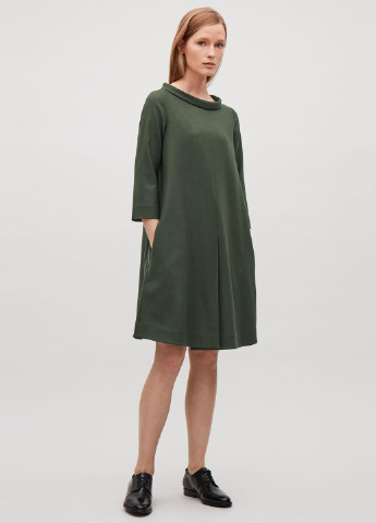 Зеленое кэжуал платье а-силуэт Cos однотонное