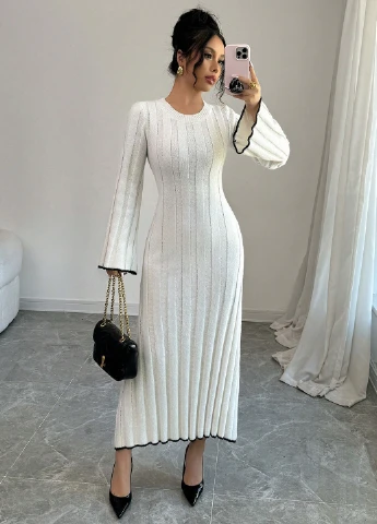 Молочное кэжуал платье платье-свитер SHEIN однотонное