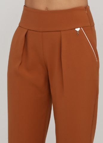 Светло-коричневые кэжуал демисезонные зауженные брюки Sassofono