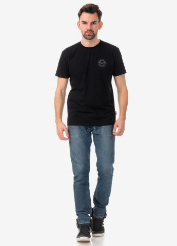 Черная футболка Dobermans Aggressive