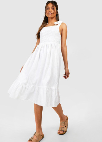 Білий кежуал сукня кльош Boohoo однотонна