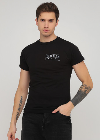Черная футболка Hanes