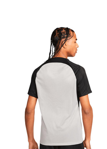 Чорно-біла футболка dr0889-052 Nike STRIKE III