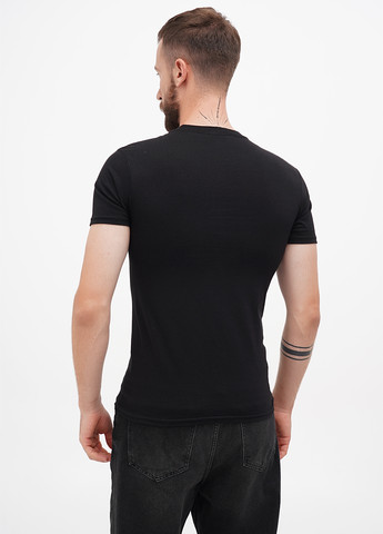 Черная футболка Hanes