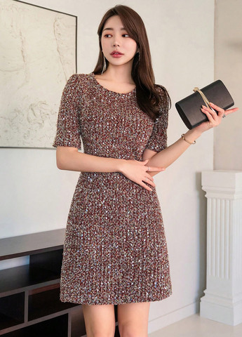 Коричневое кэжуал платье силуэтная SHEIN однотонное