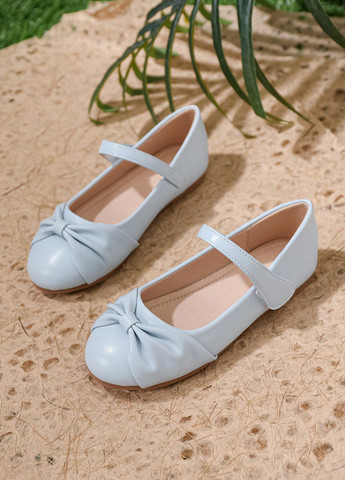 Светло-голубые туфли на низком каблуке SHEIN