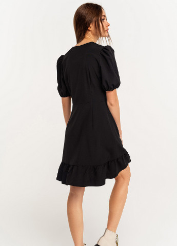 Черное кэжуал платье на запах befree