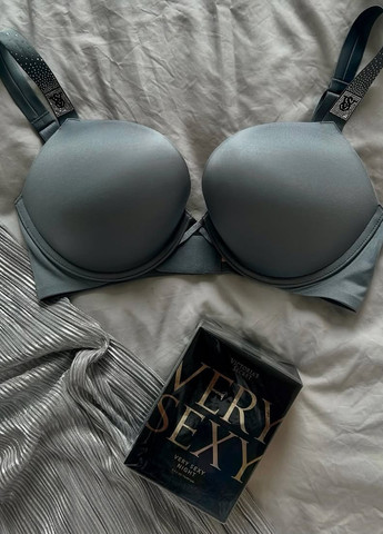 Серый демисезонный комплект (бюстгальтер, трусики) Victoria's Secret